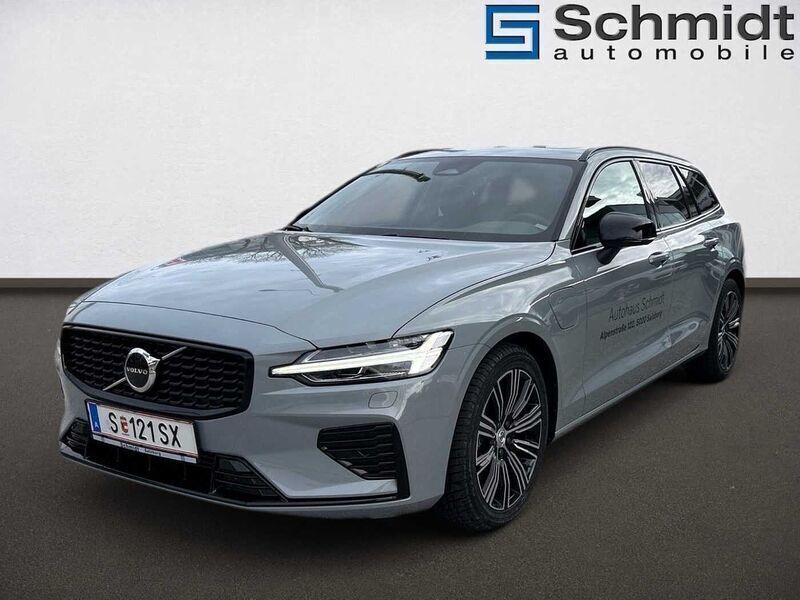 Grau Gebraucht 2025 Volvo V60 Kombi | € 49.900 - Bild 1/4