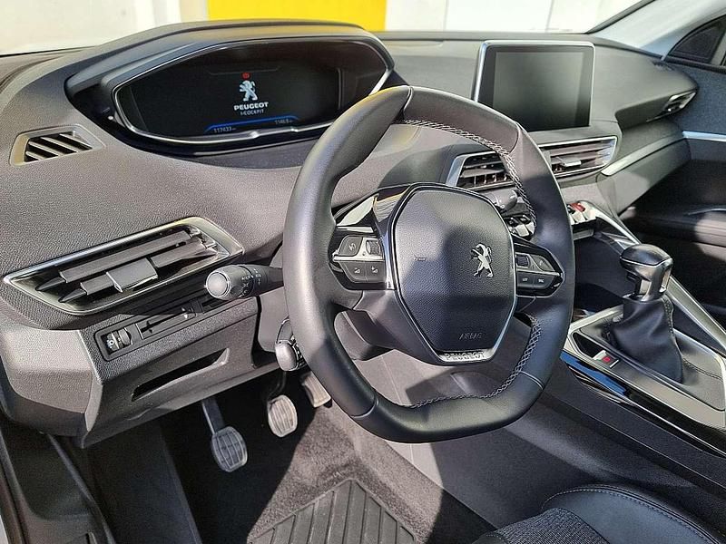 Gebraucht Peugeot 3008 Allure 120 PS (88 kW) 2017 Weiß SUV