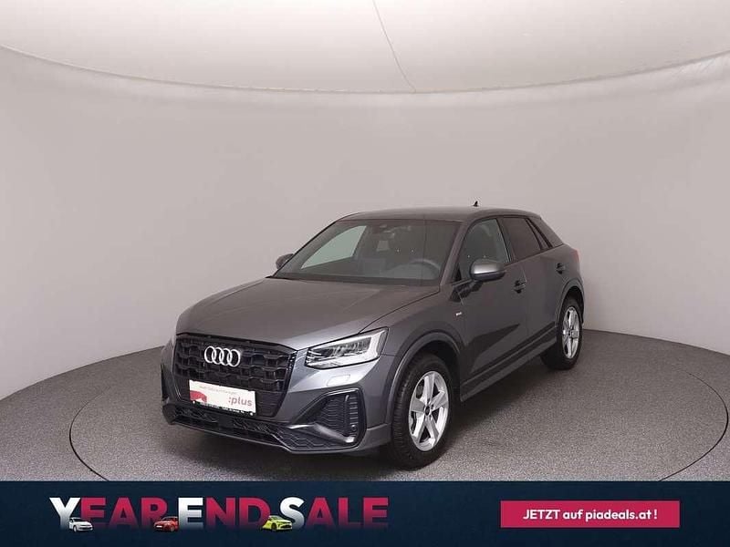 Dunkelgrau metallic Gebraucht 2025 Audi Q2 S-Line SUV | € 34.990 (Etwas zu teuer) - Bild 1/4