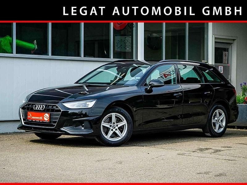 Gebraucht Audi A4 163 PS (119 kW) 2023 Schwarz Kombi
