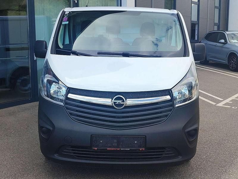 Gebraucht Opel Vivaro S 125 PS (91 kW) 2018 Weiß Van / Kleinbus