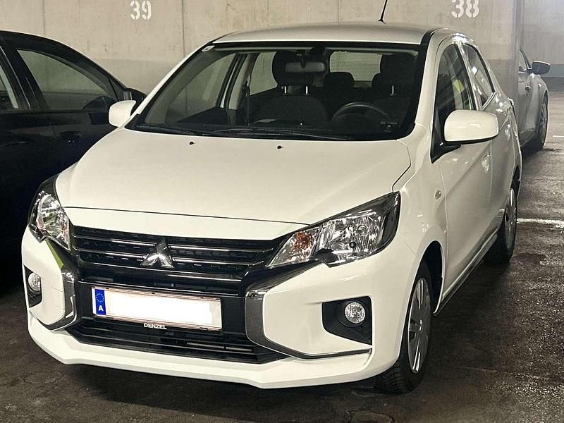 Weiß Gebraucht 2023 Mitsubishi Space Star Limousine | € 8.990 (Superpreis) - Bild 1/4