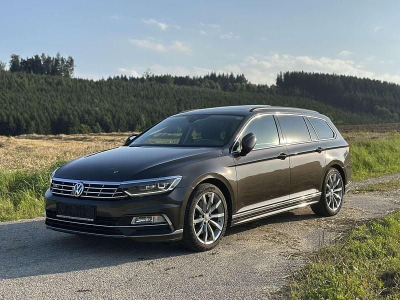 Braun Gebraucht 2017 VW Passat Highline Kombi | € 12.990 (Guter Preis) - Bild 1/4