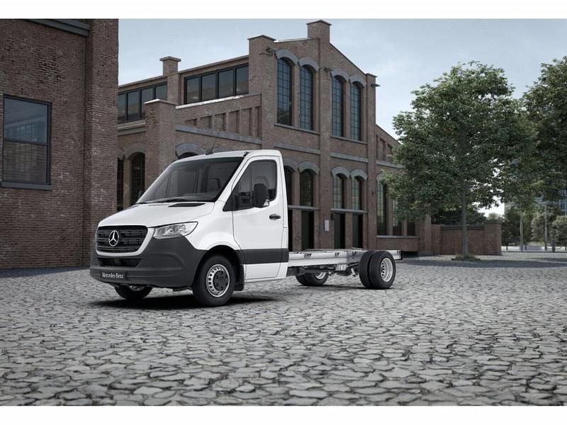 Weiß Gebraucht 2024 Mercedes Sprinter Van | € 71.988 - Bild 1/4