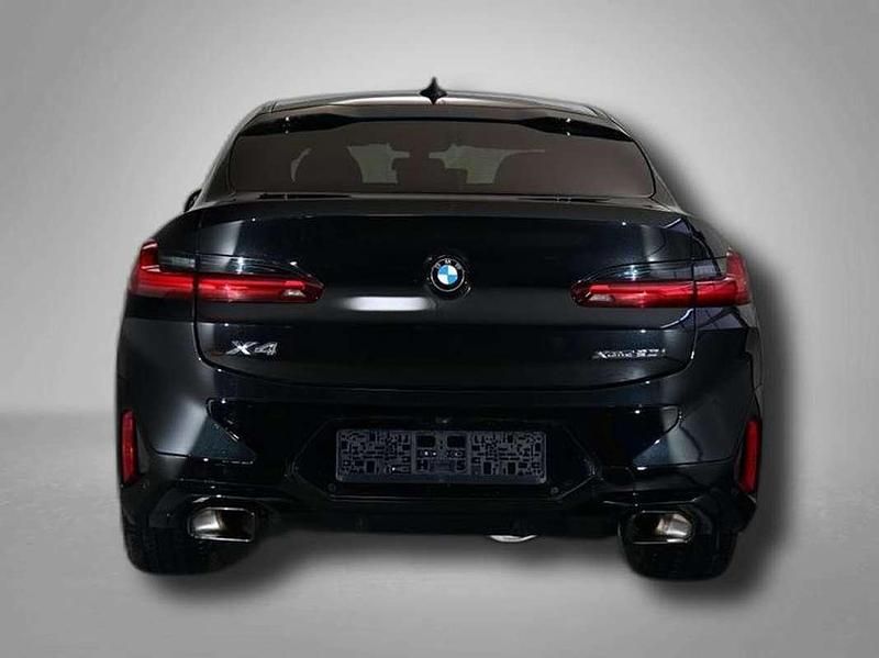 Gebraucht BMW X4 M M Sport 184 PS (135 kW) 2025 Schwarz SUV