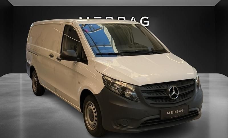 Gebraucht Mercedes Vito 114 PS (83 kW) 2019 Arktikweiß Van