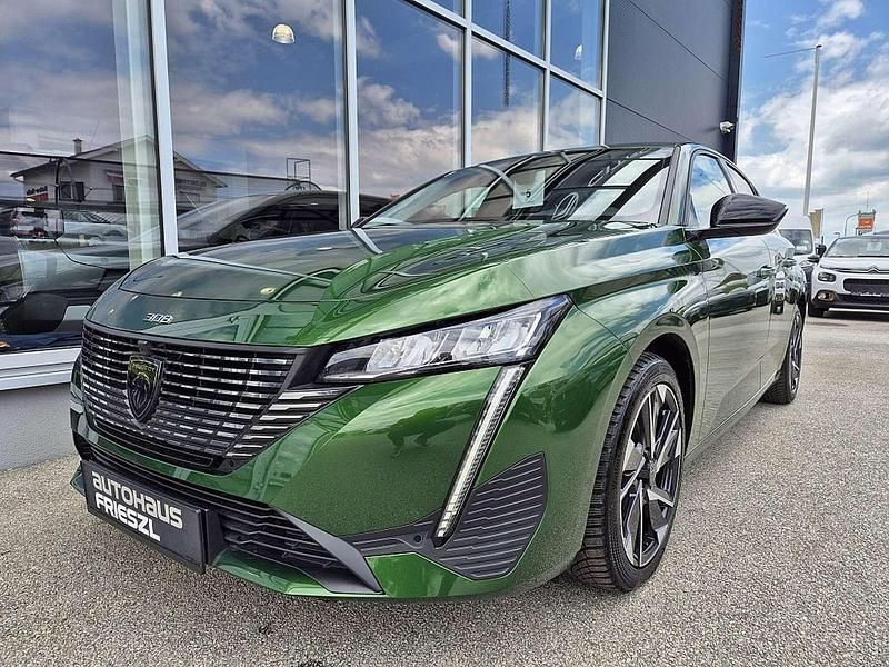 Gebraucht Peugeot 308 Allure 131 PS (96 kW) 2024 Grün Limousine