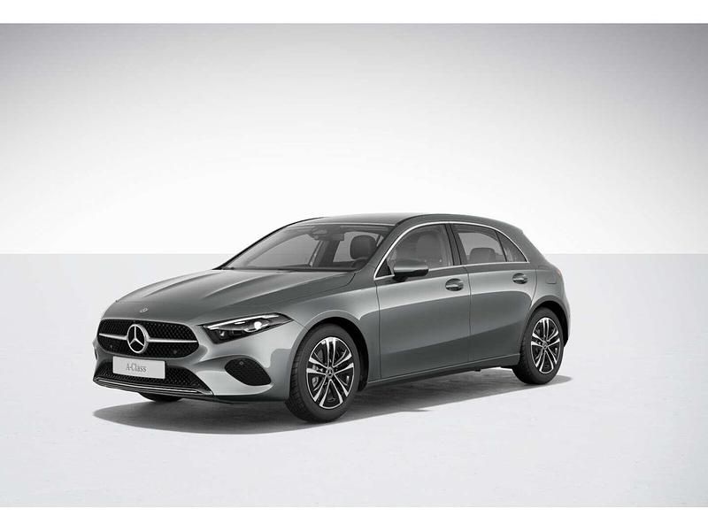 Metalliclack mountaingrau Gebraucht 2024 Mercedes A180 Progressive Limousine | € 29.800 (Fairer Preis) - Bild 1/3