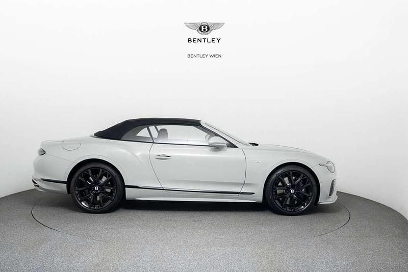 Gebraucht Bentley Continental GT Convertible 782 PS (575 kW) 2024 Grau Cabrio