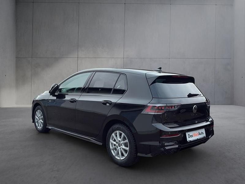 Gebraucht VW Golf VIII Sport 115 PS (84 kW) 2026 Schwarz  metallic Limousine