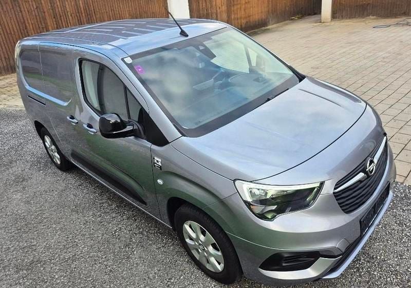 Gebraucht 2022 Opel Combo-e Life Enjoy Van / Kleinbus | € 18.800 - Bild 1/4
