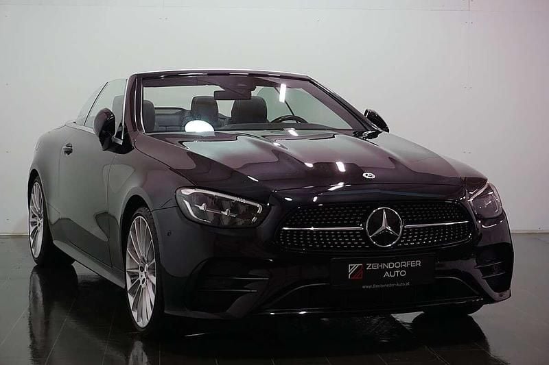 Gebraucht Mercedes E200 AMG 197 PS (144 kW) 2022 Schwarz Cabrio