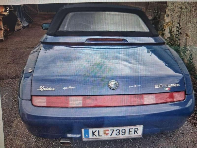 Gebraucht Alfa Romeo Spider 155 PS (114 kW) 2000 Blau Cabrio