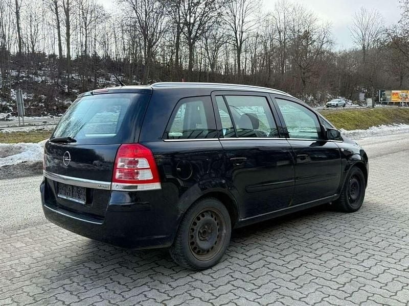 Gebraucht Opel Zafira Edition 110 PS (80 kW) 2009 Schwarz Van / Kleinbus