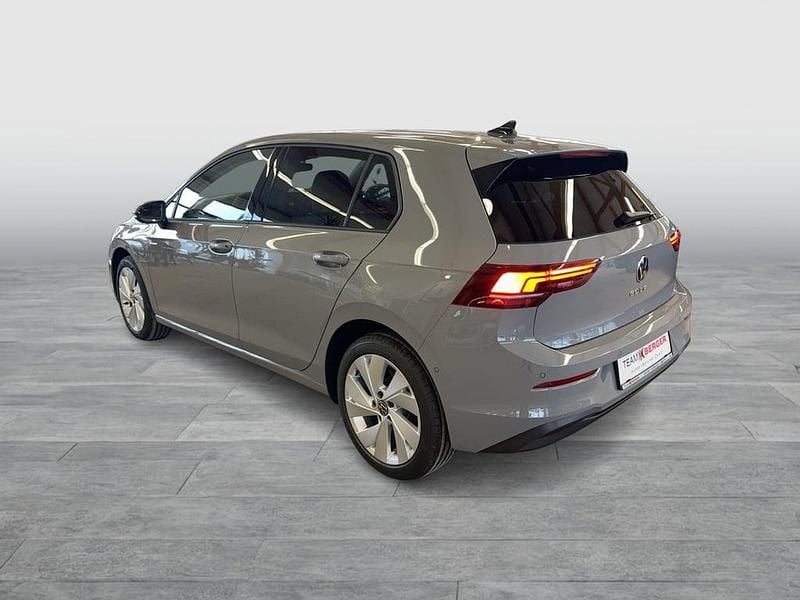 Neu VW Golf VIII 116 PS (85 kW) 2025 Mittelgrau  normal Limousine