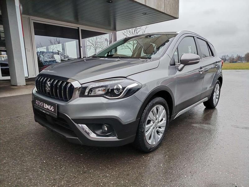 Gebraucht Suzuki SX4 S-Cross 140 PS (102 kW) 2019 Grau SUV