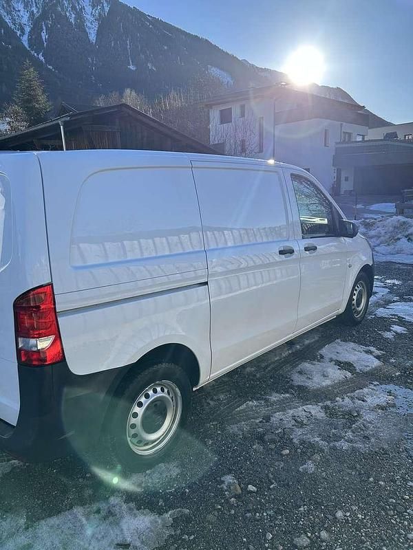 Gebraucht Mercedes Vito 136 PS (100 kW) 2019 Van