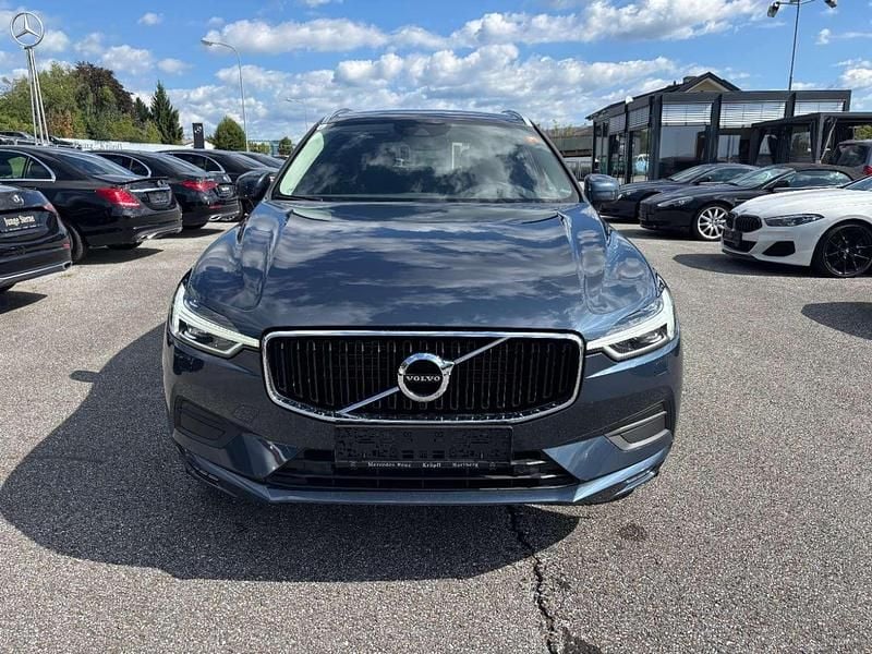 Gebraucht Volvo XC60 Momentum 197 PS (144 kW) 2019 Blau SUV