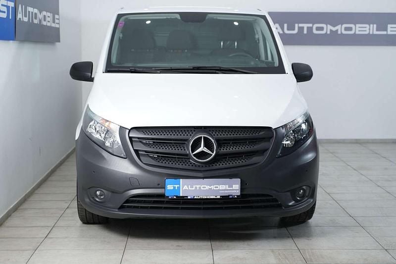 Gebraucht Mercedes Vito 163 PS (119 kW) 2020 Weiß Van