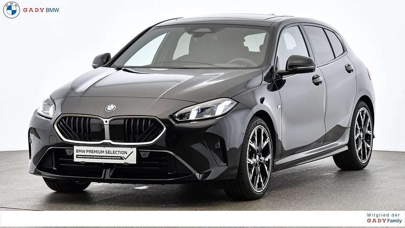 Schwarz Gebraucht 2024 BMW 120 Shadowline Kleinwagen | € 39.420 - Bild 1/4