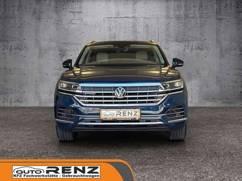 Gebraucht VW Touareg Elegance 381 PS (280 kW) 2022 Blau SUV