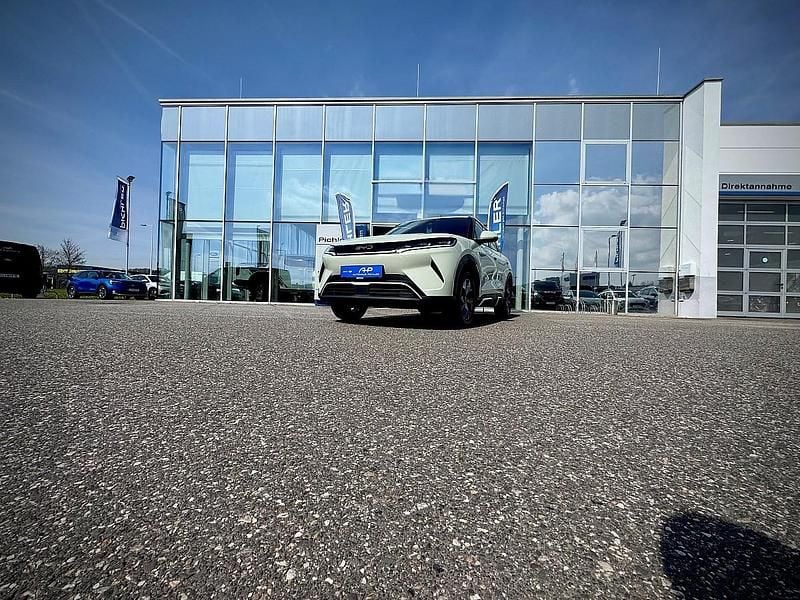 Neu BYD Atto 2 Active 130 kW (177 PS) 2025 Hiking green SUV