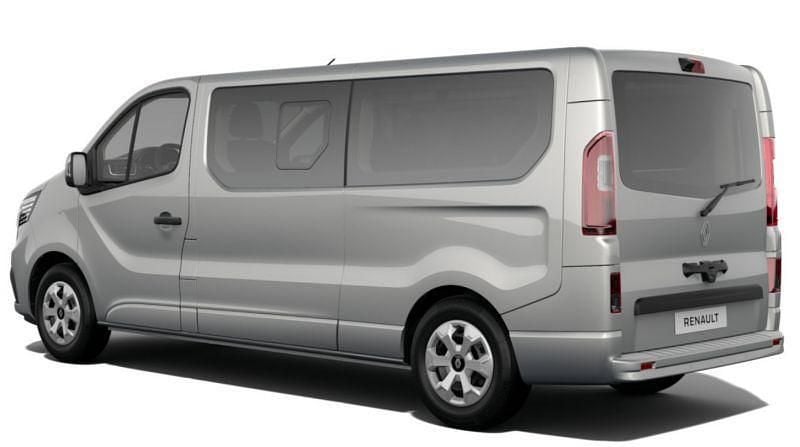 Neu Renault Trafic Techno 150 PS (110 kW) 2025 Silber Van / Kleinbus