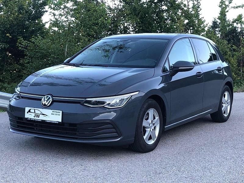 Gebraucht VW Golf VIII 90 PS (66 kW) 2020 Grau Limousine