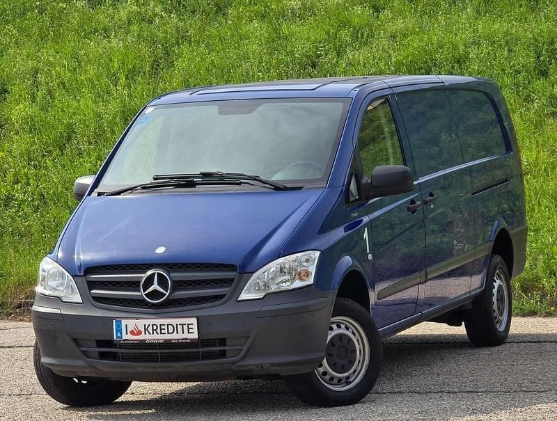 Blau Gebraucht 2014 Mercedes Vito Van | € 6.891 - Bild 1/4