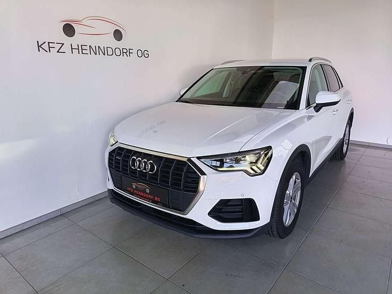 Weiß Gebraucht 2022 Audi Q3 Ambiente SUV | € 23.990 (Superpreis) - Bild 1/4