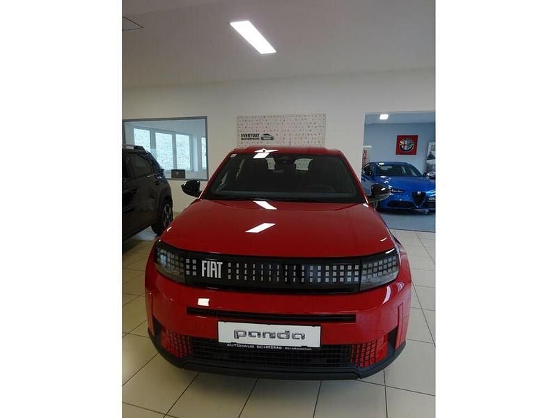 Neu Fiat Grande Panda Icon 110 PS (80 kW) 2025 Kleinwagen