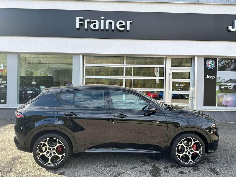 Gebraucht Alfa Romeo Tonale Veloce 131 PS (96 kW) 2024 Schwarz SUV