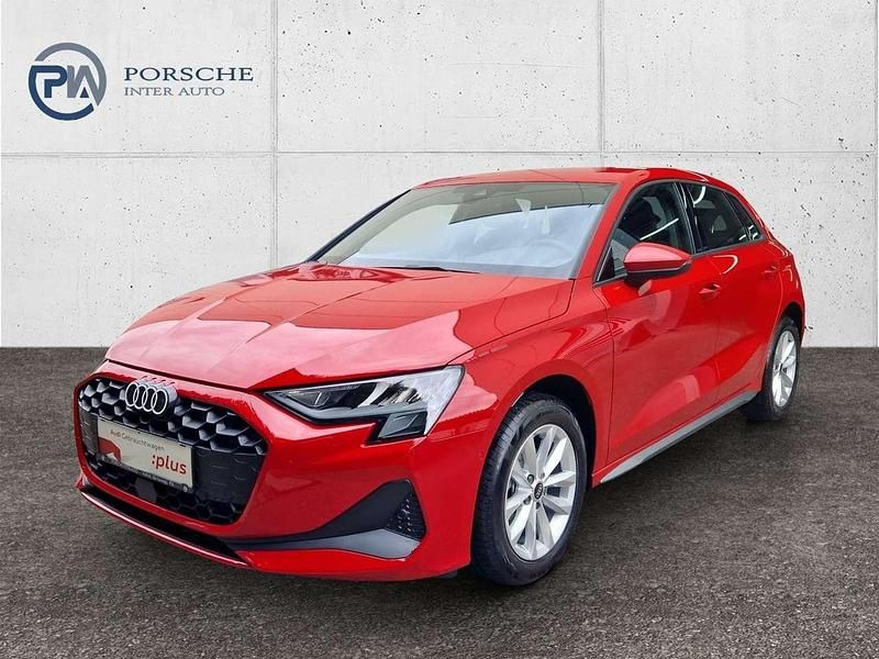 Mittelrot metallic Gebraucht 2025 Audi A3 Ambiente Limousine | € 28.980 (Guter Preis) - Bild 1/4