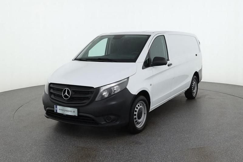 Weiß Gebraucht 2024 Mercedes Vito Van | € 43.188 (Fairer Preis) - Bild 1/3