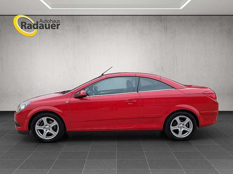 Gebraucht Opel Astra Cabriolet Cosmo 105 PS (77 kW) 2006 Rot Cabrio