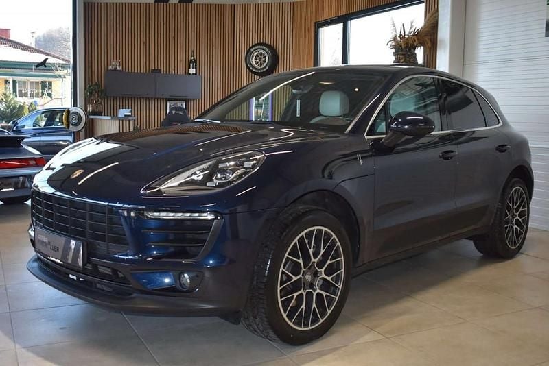 Gebraucht Porsche Macan S 258 PS (189 kW) 2017 Blau SUV