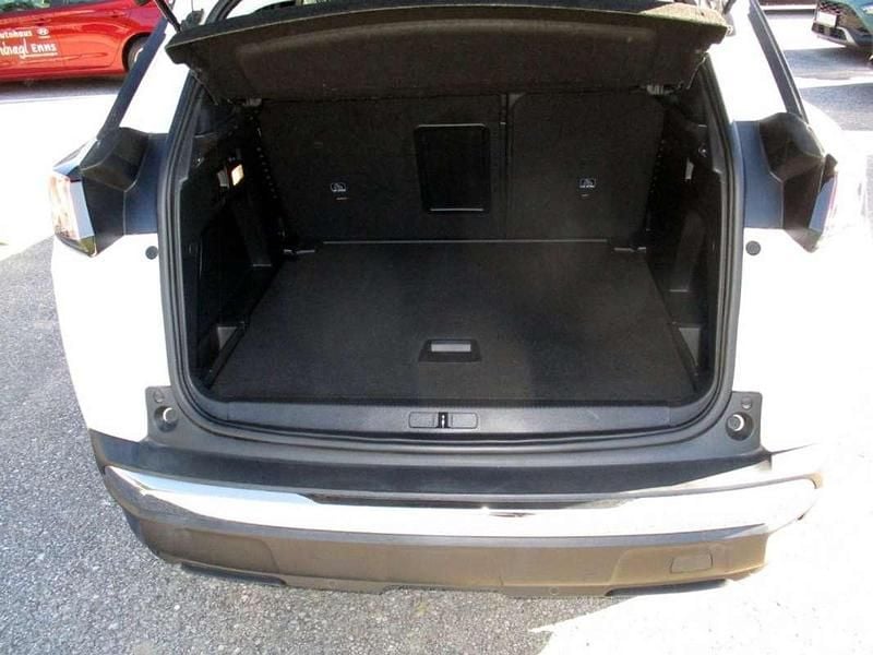 Gebraucht Peugeot 3008 129 PS (94 kW) 2022 Weiß SUV