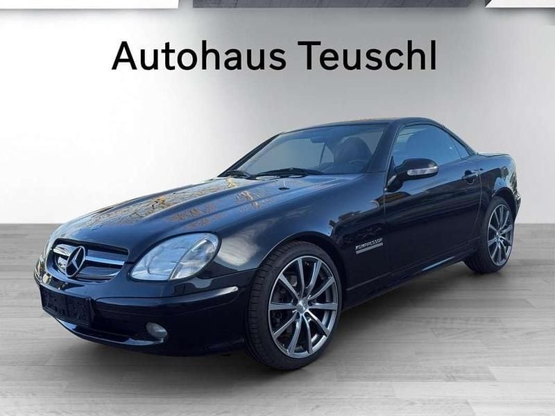 Gebraucht Mercedes SLK200 163 PS (119 kW) 2003 Schwarz Cabrio