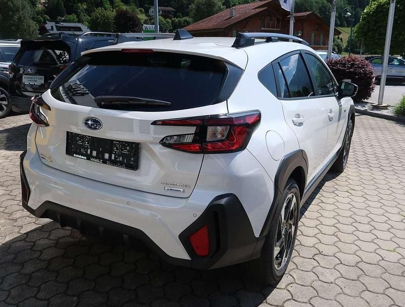Gebraucht Subaru Crosstrek Premium 136 PS (100 kW) 2024 Weiß SUV