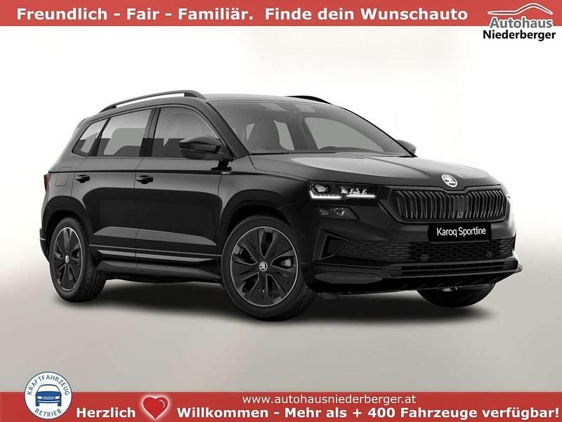 Silber Neu 2025 Skoda Karoq SportLine SUV | € 39.279 (Fairer Preis) - Bild 1/4