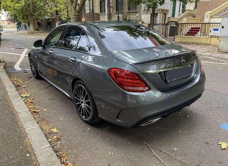 Gebraucht Mercedes C300 AMG line 245 PS (180 kW) 2017 Limousine