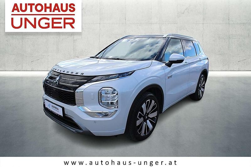 Gebraucht Mitsubishi Outlander P-HEV 136 PS (100 kW) 2025 Weiß SUV