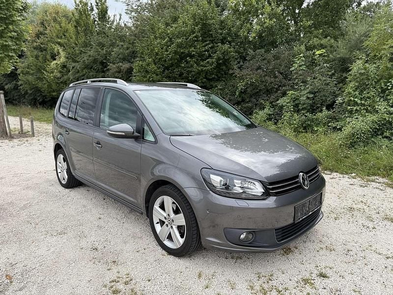 Gebraucht 2014 VW Touran Highline Van / Kleinbus | € 7.990 (Superpreis) - Bild 1/4