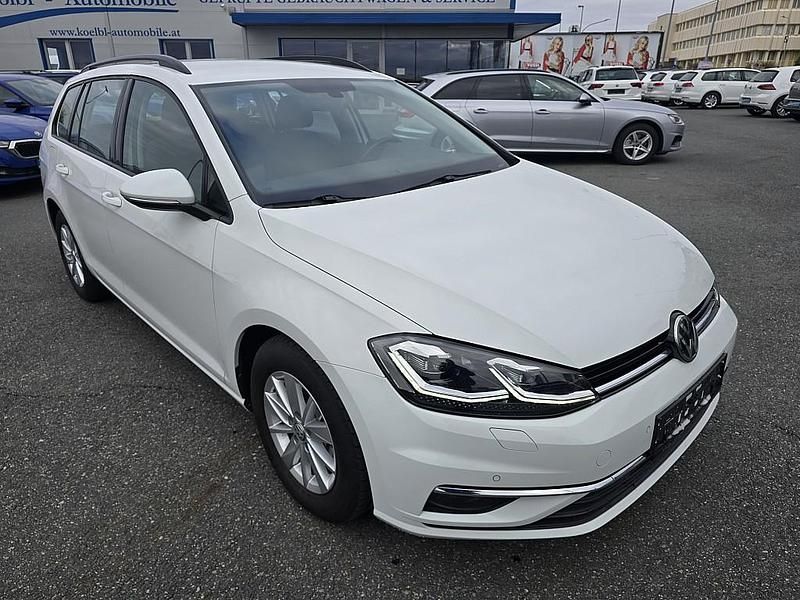 Grau Gebraucht 2019 VW Golf VII Kombi | € 17.990 - Bild 1/4