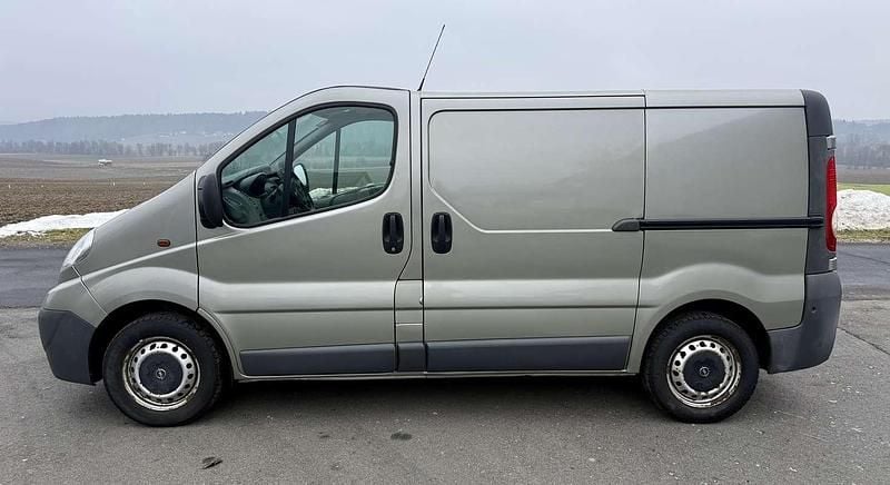Gebraucht Opel Vivaro 114 PS (83 kW) 2013 Van / Kleinbus