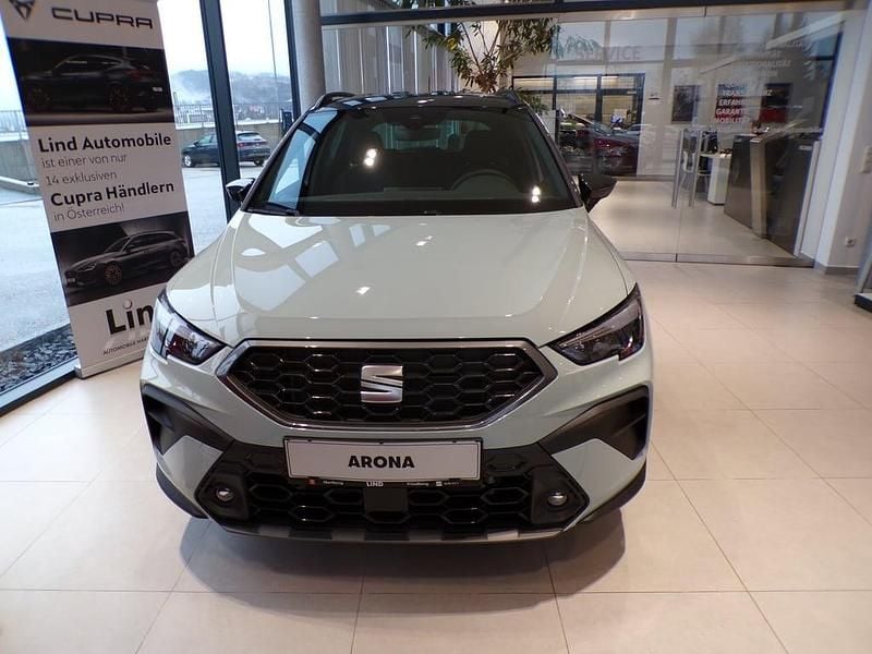 Neu Seat Arona Style 115 PS (84 kW) 2026 Hellgrau  metallic SUV