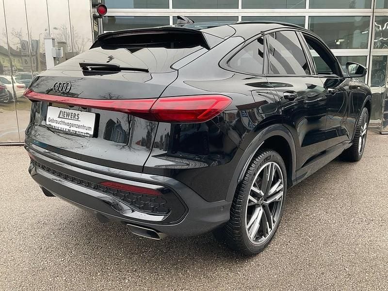Gebraucht Audi Q5 Sportback 204 PS (150 kW) 2025 Schwarz  metallicperleffektno SUV