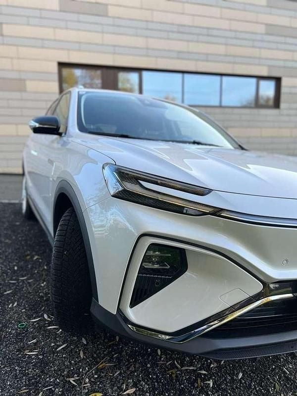 Weiß Gebraucht 2021 MG Marvel R Performance SUV | € 25.000 - Bild 1/4