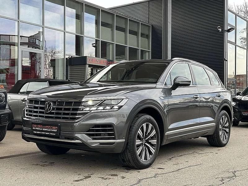 Gebraucht VW Touareg Elegance 340 PS (250 kW) 2021 Grau SUV