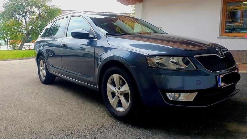 Skoda Octavia Combi Gebraucht Von Privat